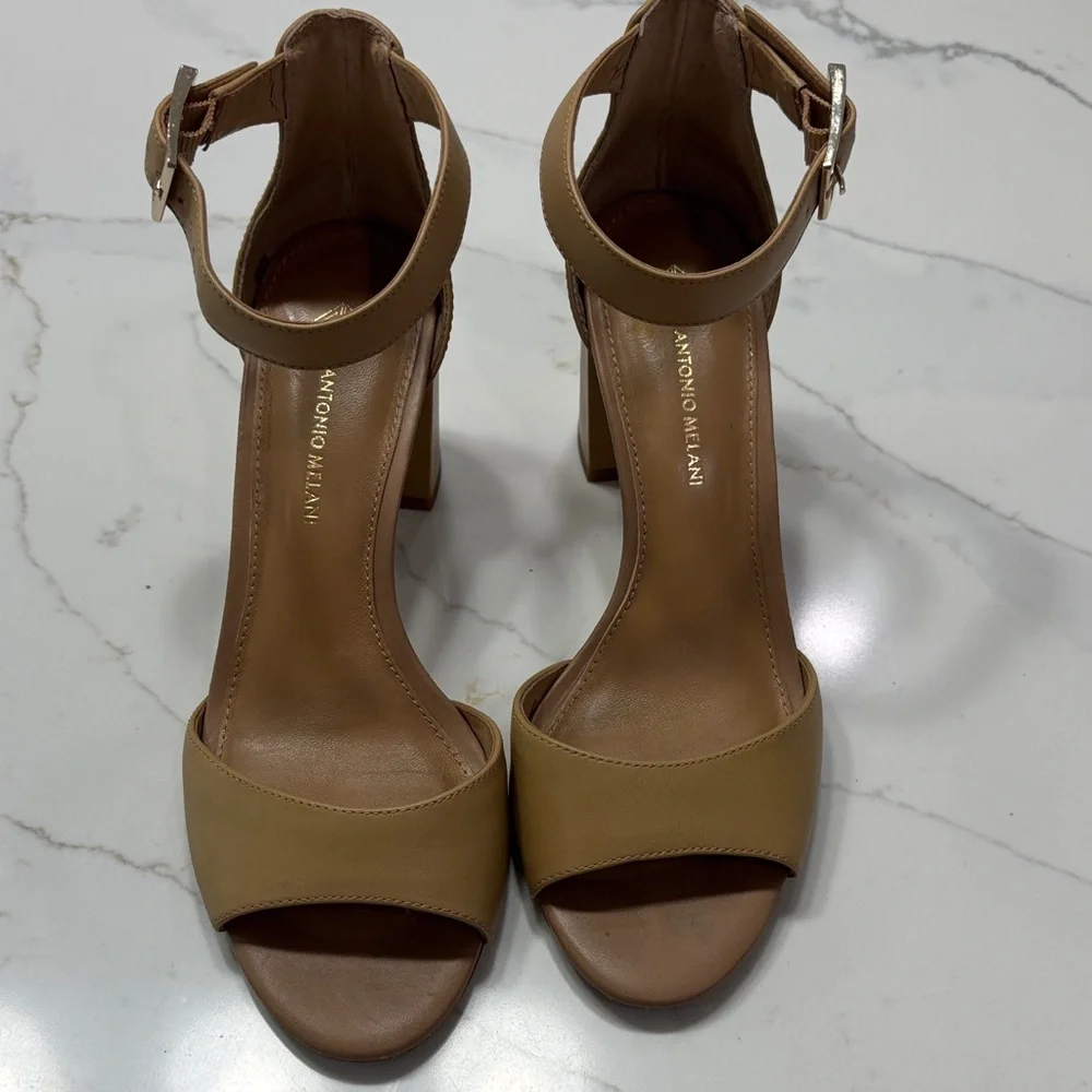ANTONIO MELANI Tan Block Heel Sandals with Ankle Strap and Buckle